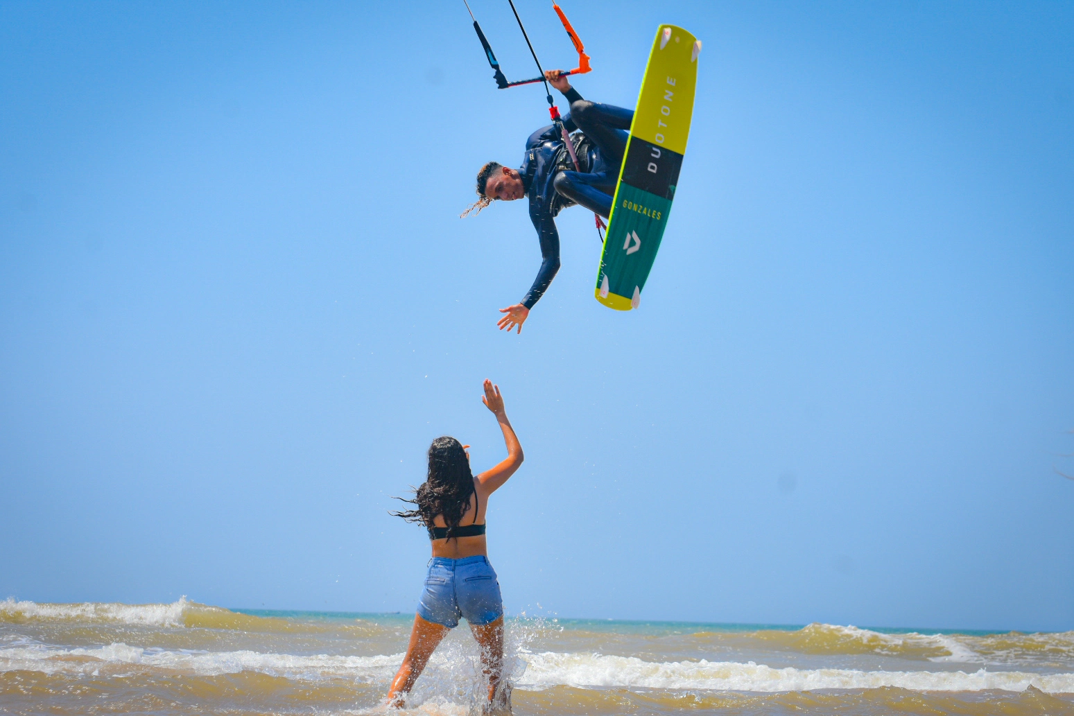 kitesurf instructor essaouira beach teaching student